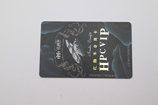 滴膠會(huì)員卡的特性如何？