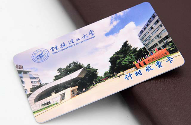 非接觸式智能卡如何工作？